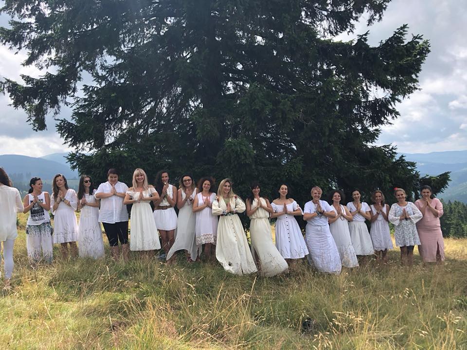 38043172_2038631619709396_8266050017286946816_n