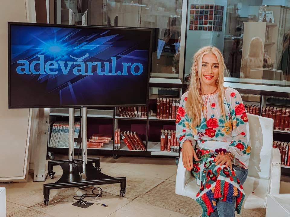 67218280_2255840717988484_242601661506256896_n